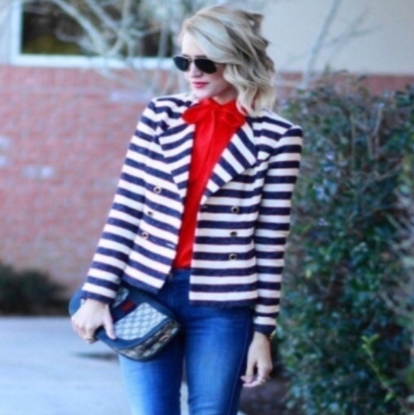 CAbi Jackets & Blazers - Cabi Cruise Jacket Love Carol Collection Sz 10